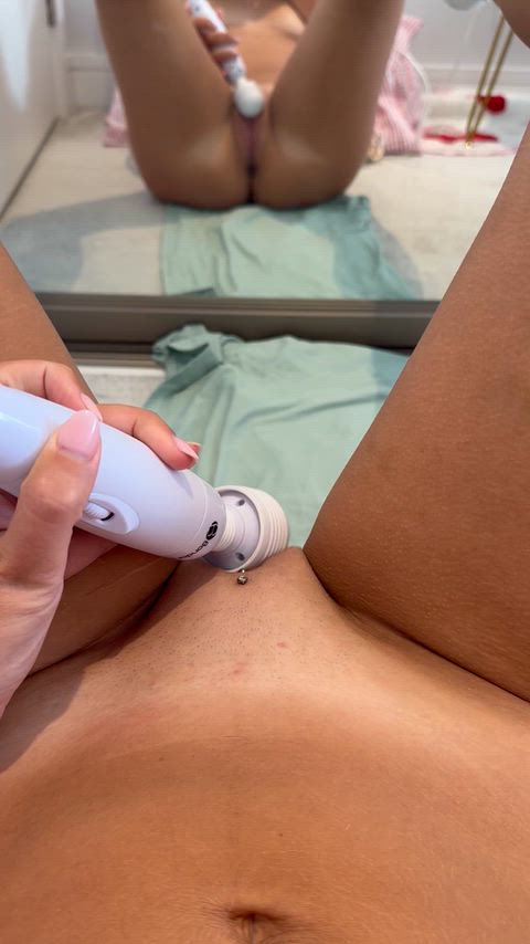 POV squirt fountain soaks her white shirt in a messy orgasm